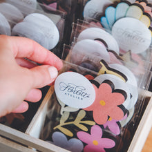Load image into Gallery viewer, Colorful Wooden Flowers